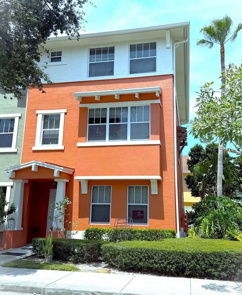 883 MILLBRAE Court # 6, West Palm Beach FL 33401