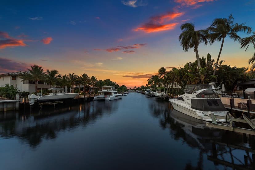 2761 NE 48TH Court, Lighthouse Point FL 33064