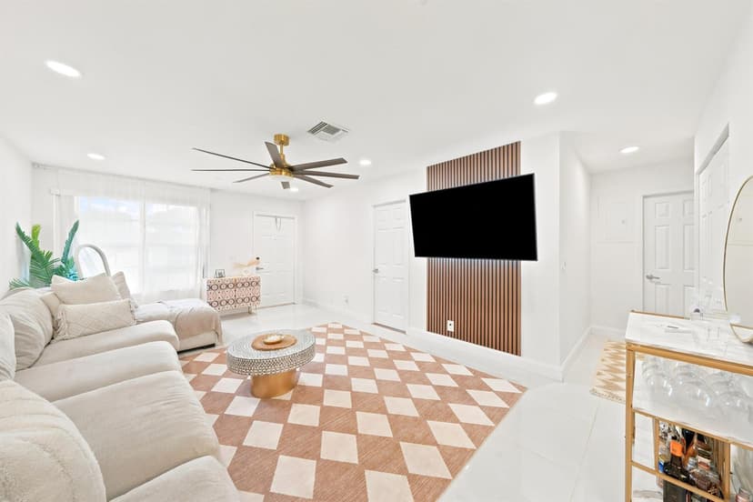 8026 SW 20TH Court, Davie FL 33324