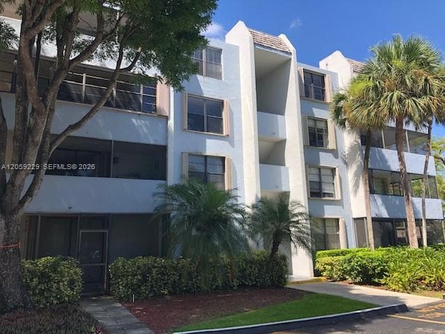 10852 N Kendall Dr # 316, Miami FL 33176