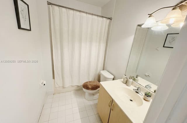1169 Golden Lakes Blvd # 1123, West Palm Beach FL 33411 - West Palm Beach, FL - Photo 5