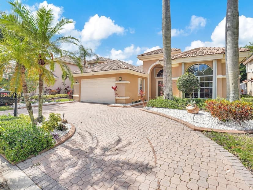 12461 NW 63rd St, Coral Springs FL 33076