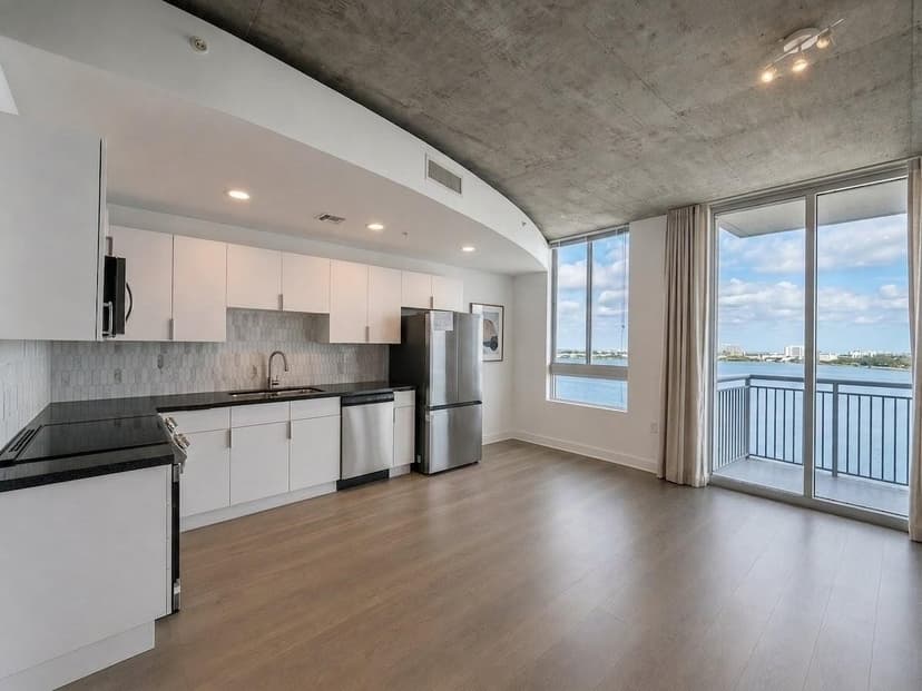 300 S Australian Avenue # 809, West Palm Beach FL 33401