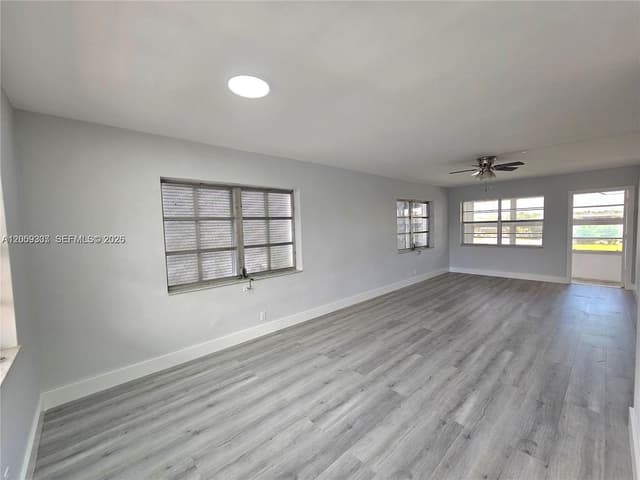 1490 NW 43rd Ave # 301, Lauderhill FL 33313 - Lauderhill, FL - Photo 5
