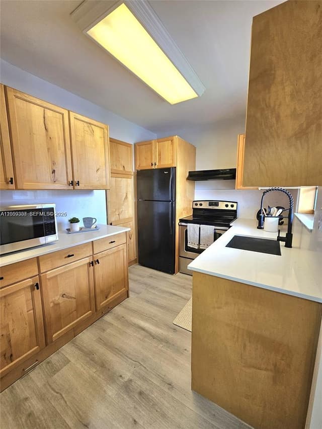 1490 NW 43rd Ave # 301, Lauderhill FL 33313 - Lauderhill, FL - Photo 4