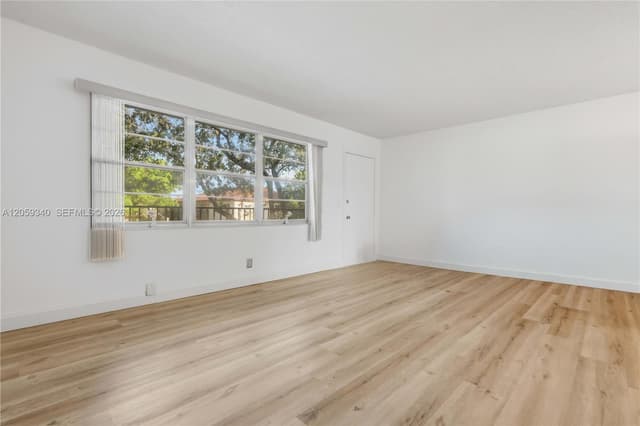 101 SW 132nd Way # 305J, Pembroke Pines FL 33027 - Pembroke Pines, FL - Photo 3