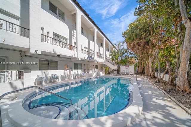 338 Majorca Ave # 207, Coral Gables FL 33134 - Coral Gables, FL - Photo 5