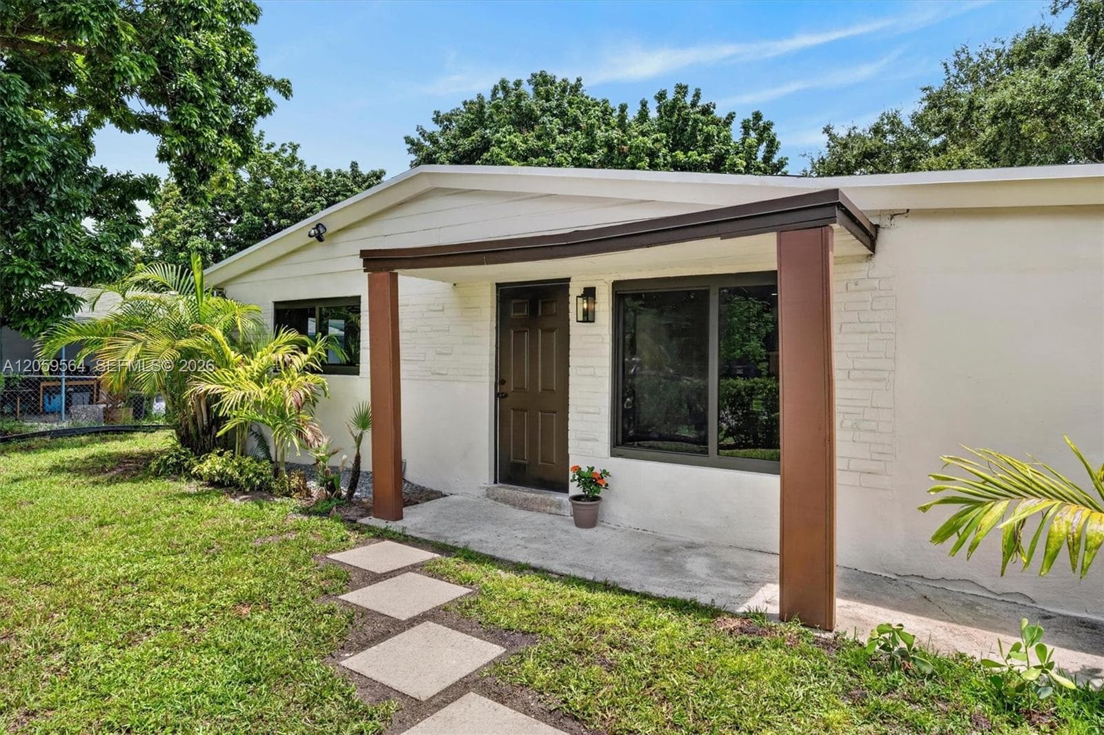 5626 Raleigh St, Hollywood FL 33021 - Hollywood, FL - Photo 1