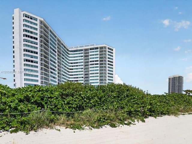 7135 Collins Ave # 331, Miami Beach FL 33141 - Miami Beach, FL - Photo 2