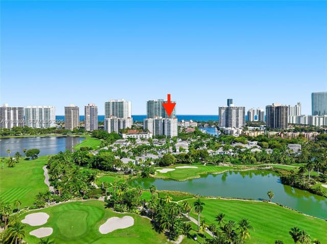 19900 E Country Club Dr # 310, Aventura FL 33180 - Aventura, FL - Photo 2