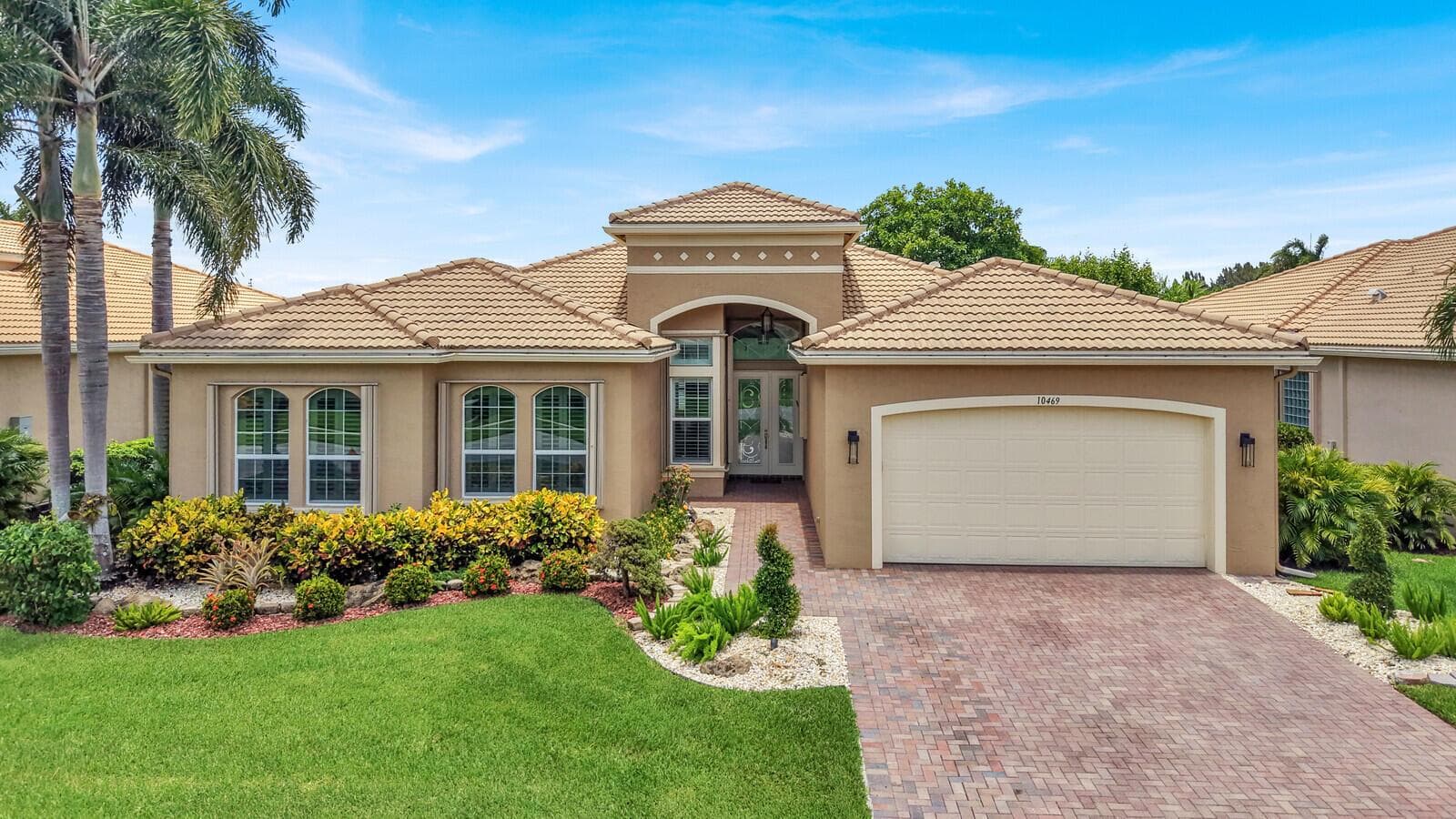 10469 Whitewind Circle, Boynton Beach FL 33473 - Boynton Beach, FL - Photo 1