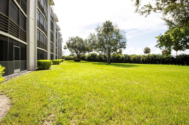 9170 SW 14TH Street # 4107, Boca Raton FL 33428 - Boca Raton, FL - Photo 5