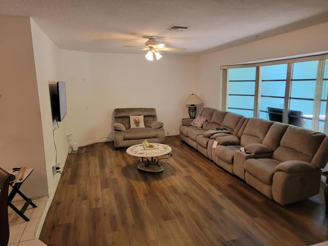 5165 SW 10TH Court, Margate FL 33068 - Margate, FL - Photo 5
