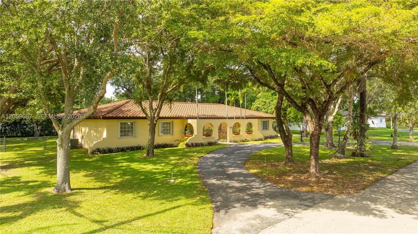 8520 SW 119 Street, Unincorporated Dade County FL 33156