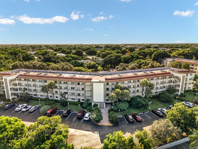 1501 Cayman Way # 1, Coconut Creek FL 33066 - Coconut Creek, FL - Photo 4