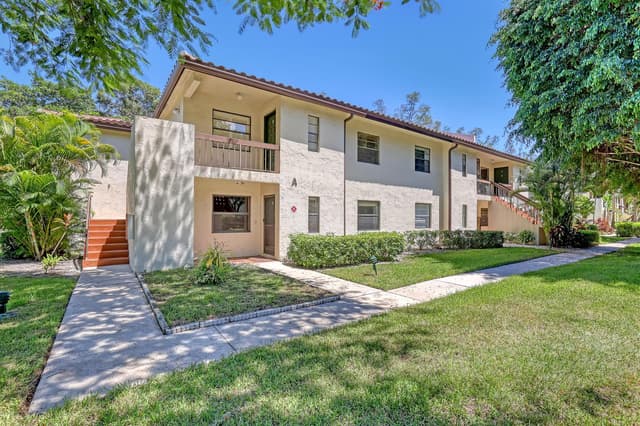 21662 Arriba Real # D, Boca Raton FL 33433 - Boca Raton, FL - Photo 3