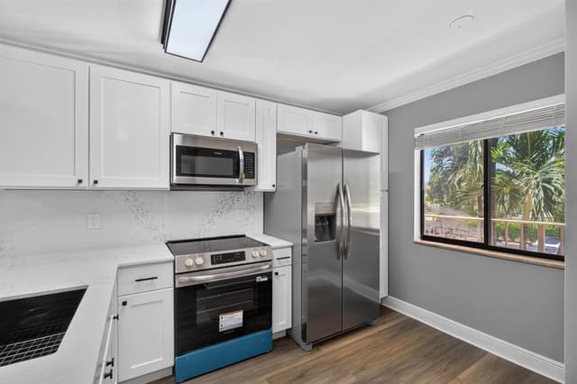 6935 Huntington Lane # 207, Delray Beach FL 33446 - Delray Beach, FL - Photo 2