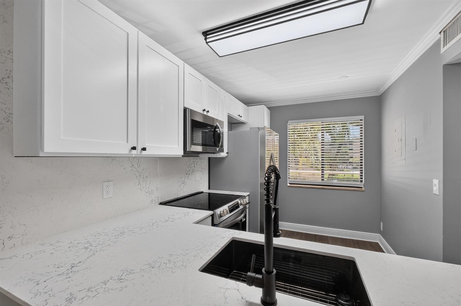 6935 Huntington Lane # 207, Delray Beach FL 33446