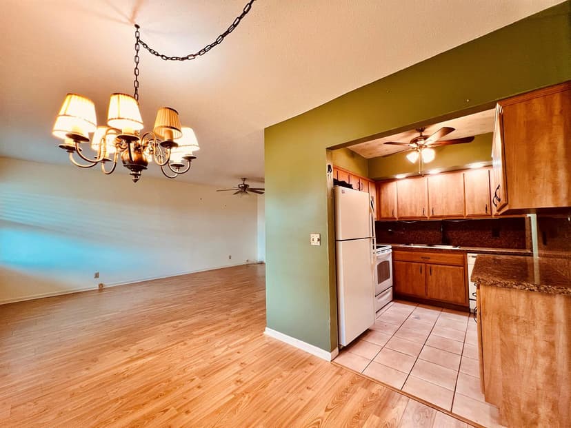 210 Easthampton I, West Palm Beach FL 33417