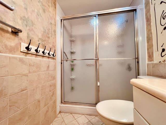 210 Easthampton I, West Palm Beach FL 33417 - West Palm Beach, FL - Photo 5