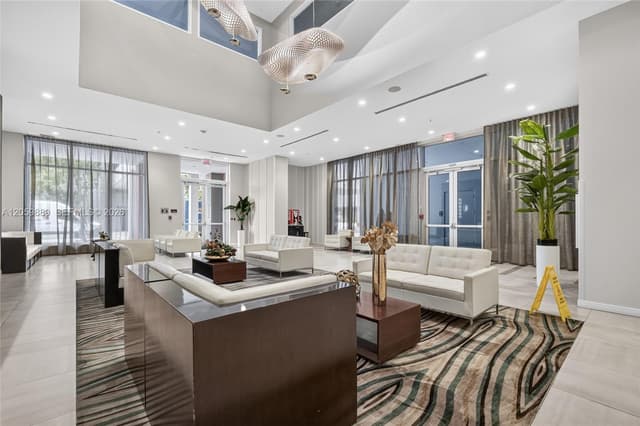 7751 NW 107th ave # 209, Doral FL 33178 - Doral, FL - Photo 2