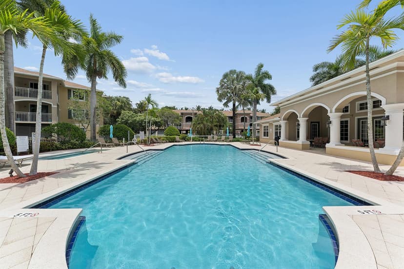 6573 Emerald Dunes Drive # 201, West Palm Beach FL 33411