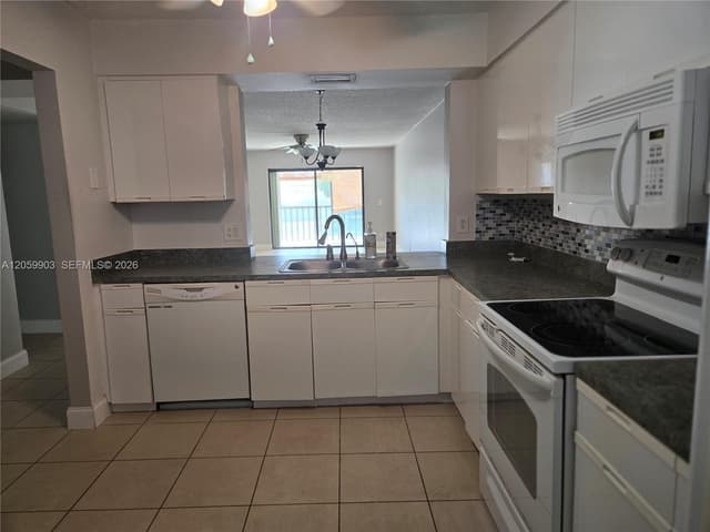 3020 Florida Blvd # C, Delray Beach FL 33483 - Delray Beach, FL - Photo 5