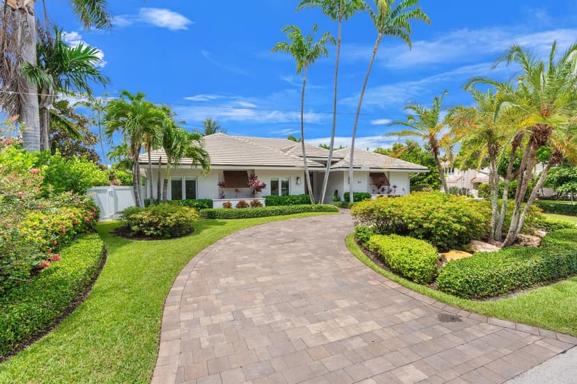 2517 NE 13TH Street, Fort Lauderdale FL 33304
