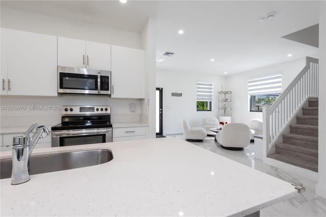 11911 SW 239th St, Homestead FL 33032 - Homestead, FL - Photo 4
