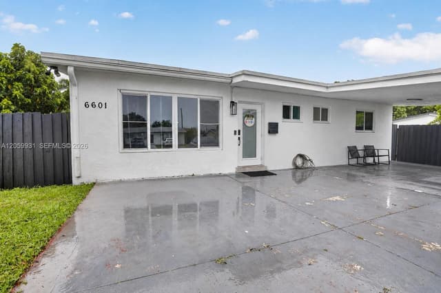 6601 SW 6th St, Pembroke Pines FL 33023 - Pembroke Pines, FL - Photo 4
