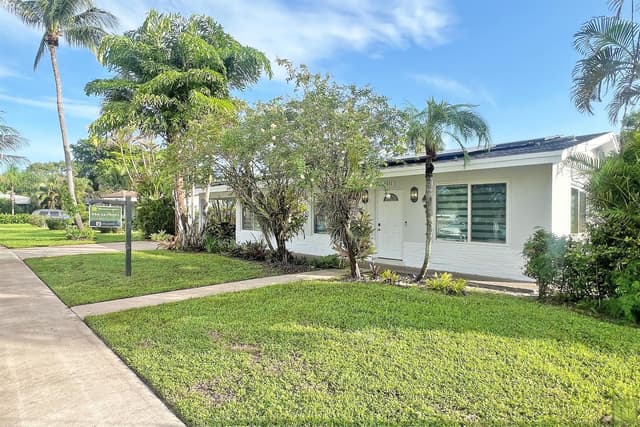 3831 NW 11TH Street, Coconut Creek FL 33066 - Coconut Creek, FL - Photo 2