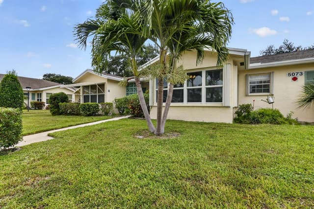 5073 LAKEFRONT Boulevard # B, Delray Beach FL 33484 - Delray Beach, FL - Photo 2