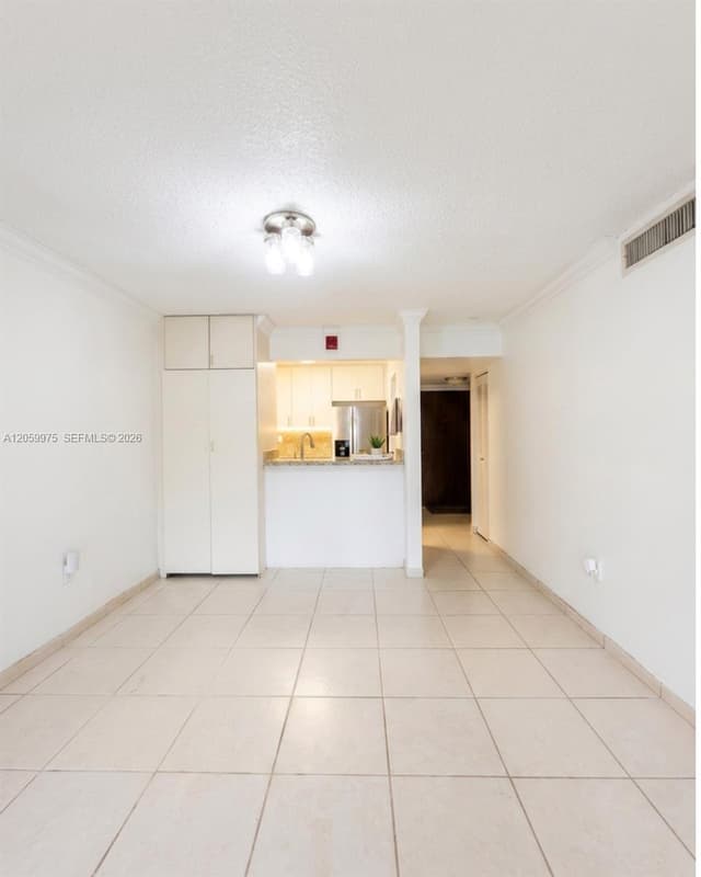8990 SW 24th St # 19, Miami FL 33165 - Miami, FL - Photo 4