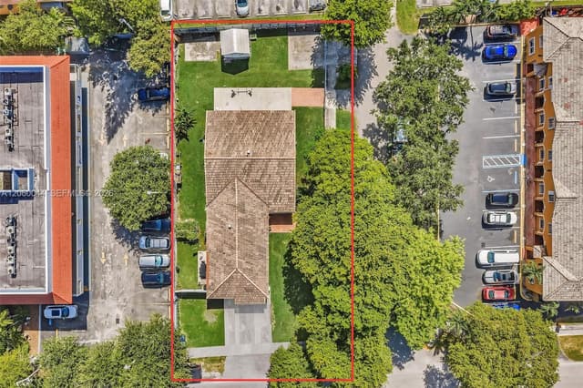 39 SW 114th Ave, Sweetwater FL 33174 - Sweetwater, FL - Photo 3
