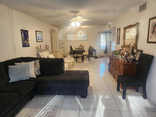 811 S Hollybrook Drive S # 206, Pembroke Pines FL 33025 - Pembroke Pines, FL - Photo 7