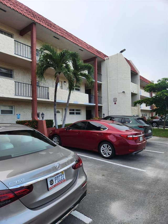 811 S Hollybrook Drive S # 206, Pembroke Pines FL 33025 - Pembroke Pines, FL - Photo 5