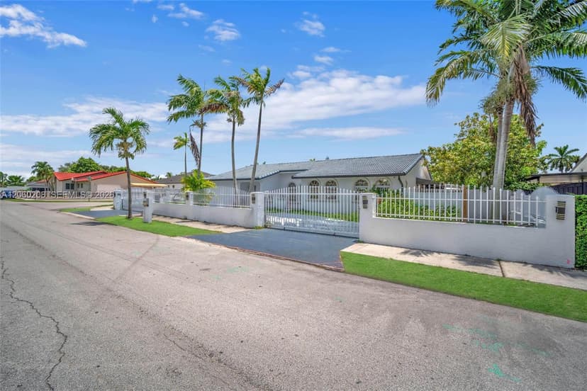 3125 SW 108th Ave, Miami FL 33165