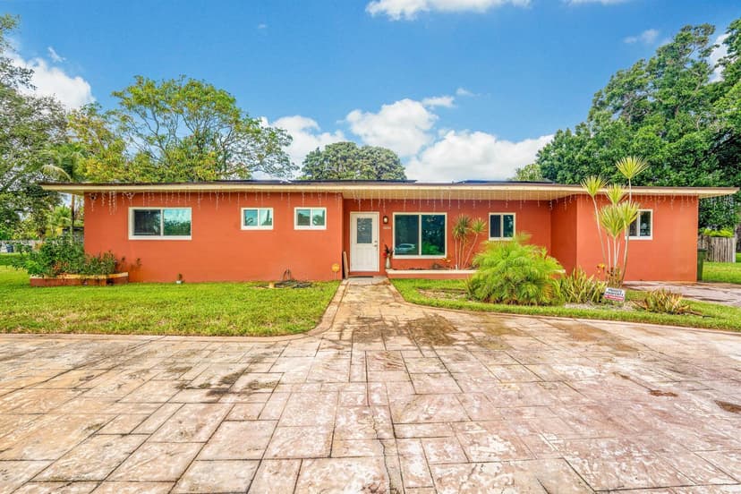 3250 E Glendale Boulevard, Fort Lauderdale FL 33312