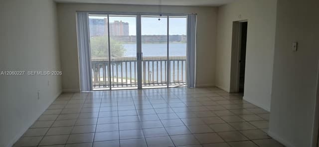 1591 NE Miami Gardens Dr # 205, Miami FL 33179 - Miami, FL - Photo 6