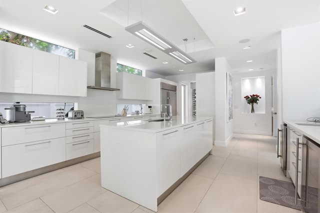 3017 N ATLANTIC Boulevard, Fort Lauderdale FL 33308 - Fort Lauderdale, FL - Photo 6
