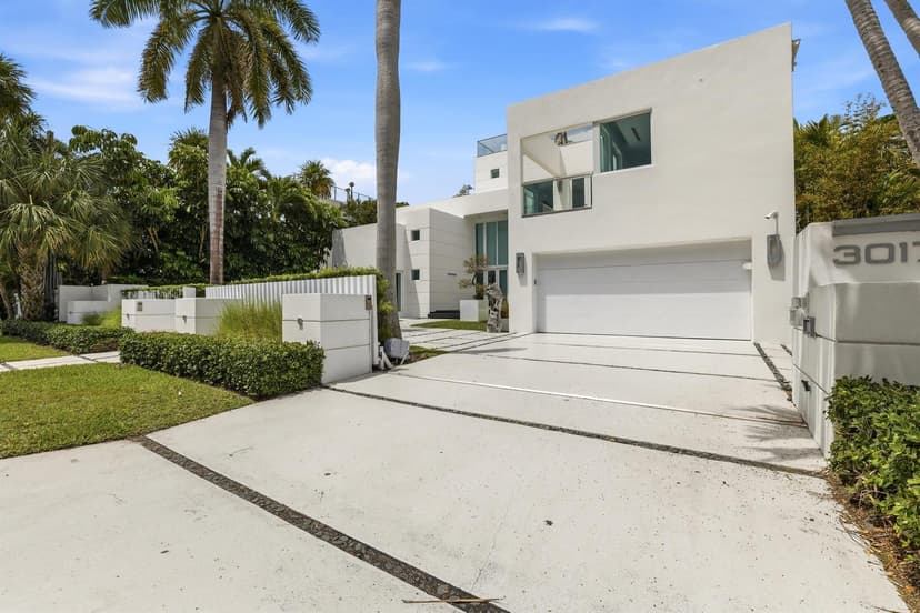 3017 N ATLANTIC Boulevard, Fort Lauderdale FL 33308