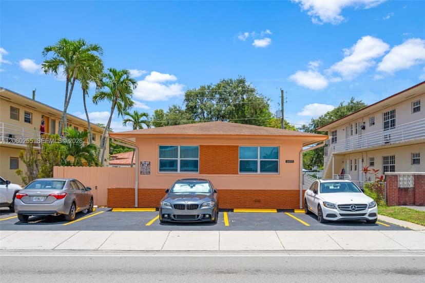 4450 W Flagler St, Miami FL 33134