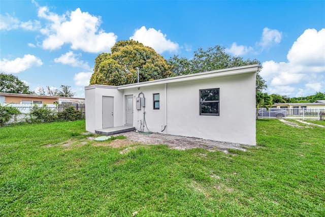 16410 NW 22nd Ct, Miami Gardens FL 33054 - Miami Gardens, FL - Photo 7
