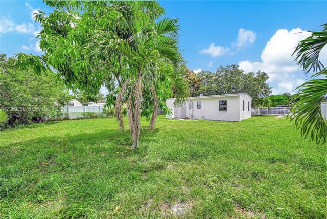 16410 NW 22nd Ct, Miami Gardens FL 33054 - Miami Gardens, FL - Photo 5