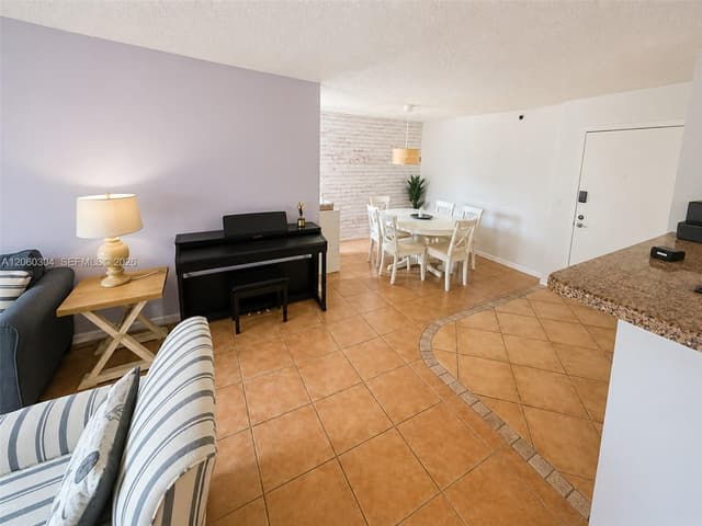 19801 E Country Club Dr # 4307, Aventura FL 33180 - Aventura, FL - Photo 4