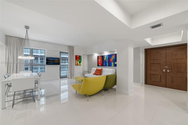 3739 Collins Ave # 503, Miami Beach FL 33140 - Miami Beach, FL - Photo 2