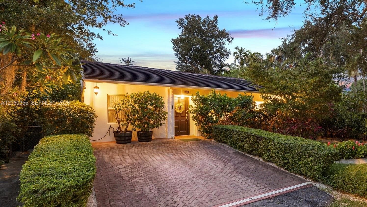 815 Monterey St, Coral Gables FL 33134 - Coral Gables, FL - Photo 1