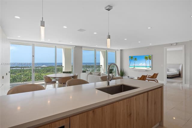 3400 SW 27th Ave # 802, Miami FL 33133 - Miami, FL - Photo 2
