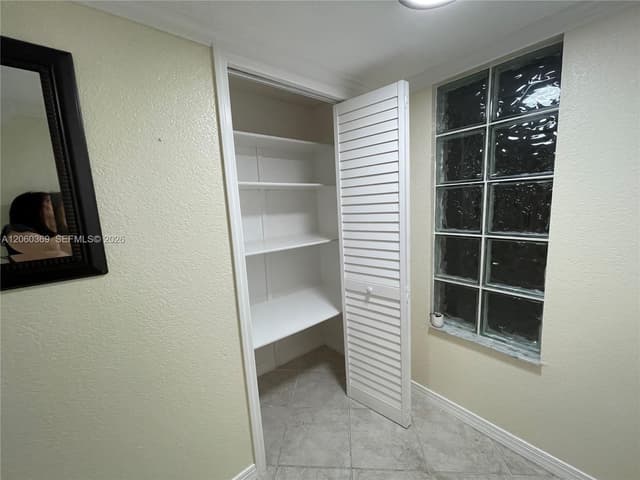 16240 Laurel Dr # 101, Weston FL 33326 - Weston, FL - Photo 5