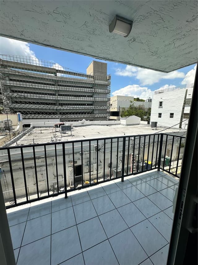720 Collins Ave # 309, Miami Beach FL 33139 - Miami Beach, FL - Photo 3